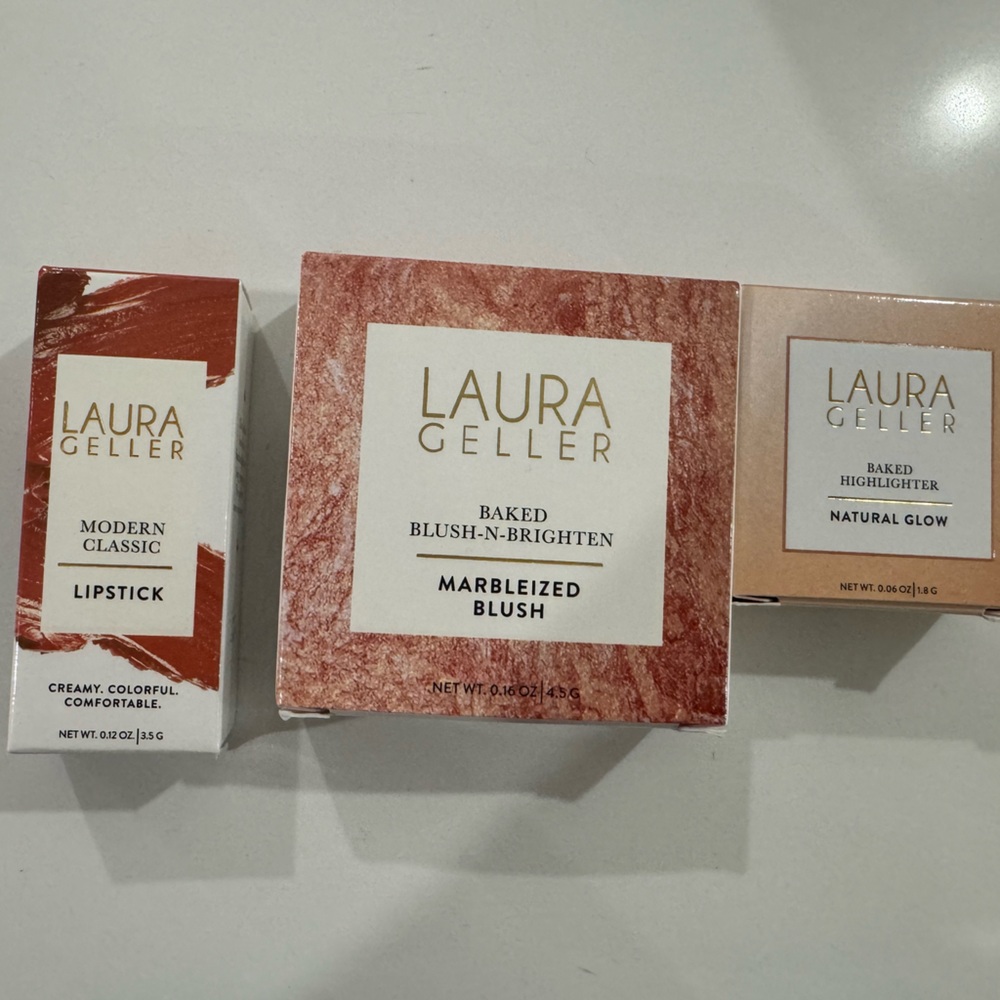 Laura Geller Makeup (blush-tropical hues, highlighter, and lipstick). New.